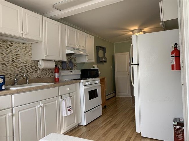 Building Photo - 201 W Ship Bottom Ave