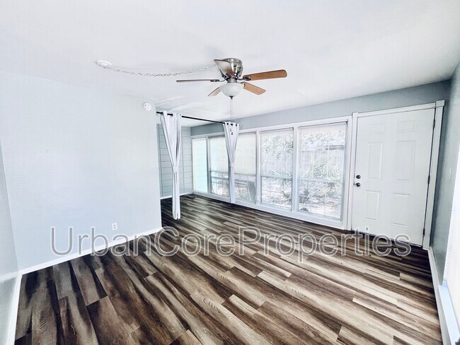 Foto del edificio - 311 24th Ave N