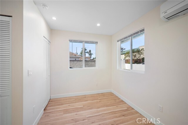 Building Photo - 15236 Leadwell St
