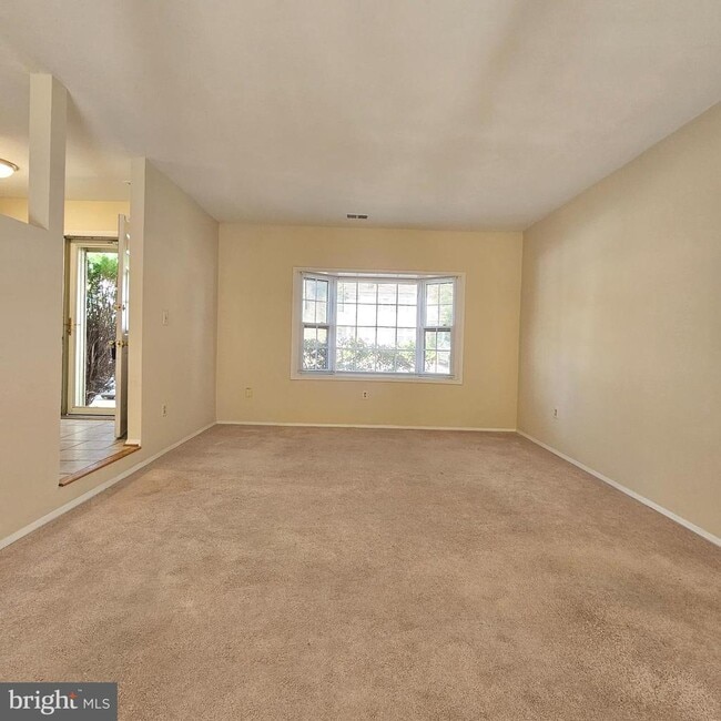 Foto del edificio - 8994 Bonham Cir