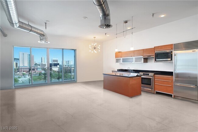Foto del edificio - 200 Hoover Ave