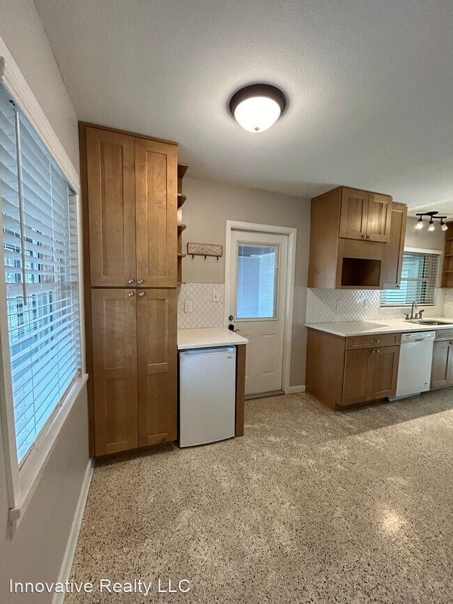 Foto del edificio - 3 br, 2 bath House - 60 E. Laurel Oak Drive