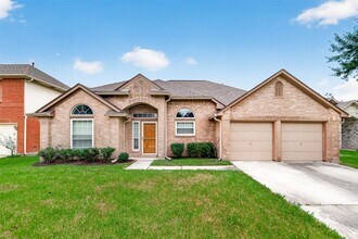 Building Photo - 7403 Oak Walk Dr