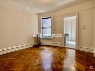 Building Photo - 76 Vermilyea Ave