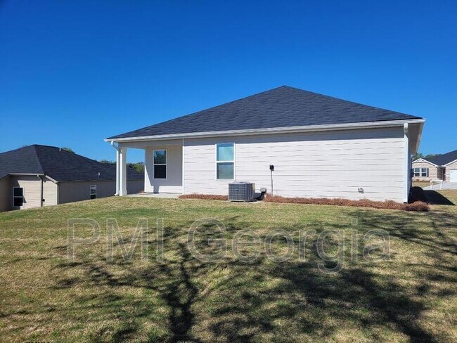 Building Photo - 7206 Winterberry Cir