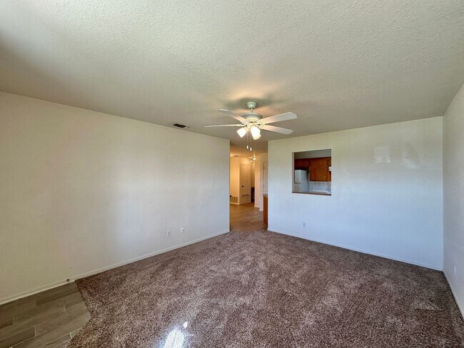 Foto del edificio - 2602 Seabiscuit Dr