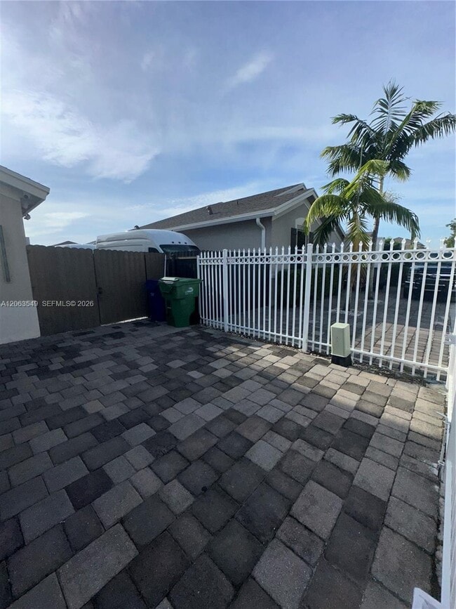 Building Photo - 27667 SW 133rd Pl