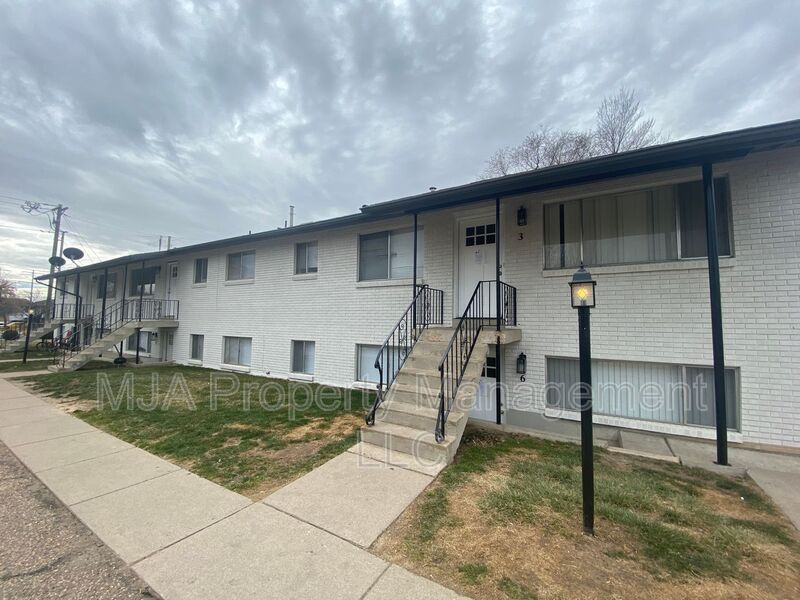 1428 W 300 N Unit 11, Clearfield, UT 84105 Condo for Rent in