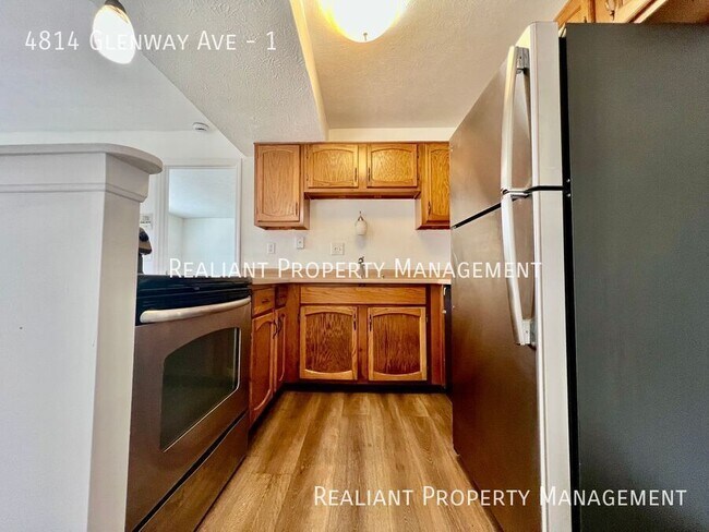 Foto del edificio - 4814 Glenway Ave