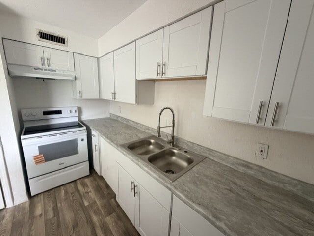 UpgradedKitchen - Cimarron Apartments