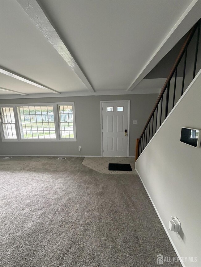 Building Photo - 111 Edge Ln