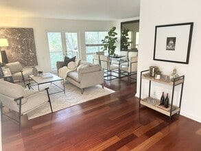 Building Photo - 330 S Barrington Ave