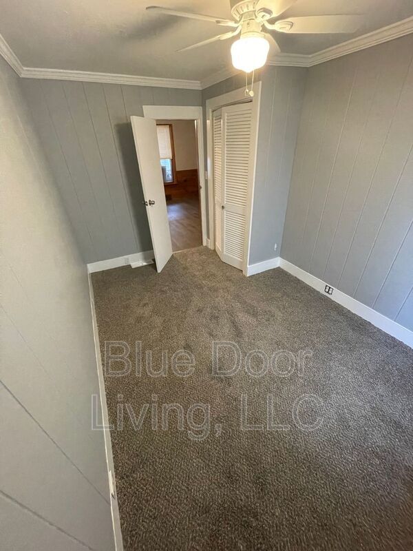 446 Bartlett St Unit 1, Manchester, NH 03102 Condo for Rent in