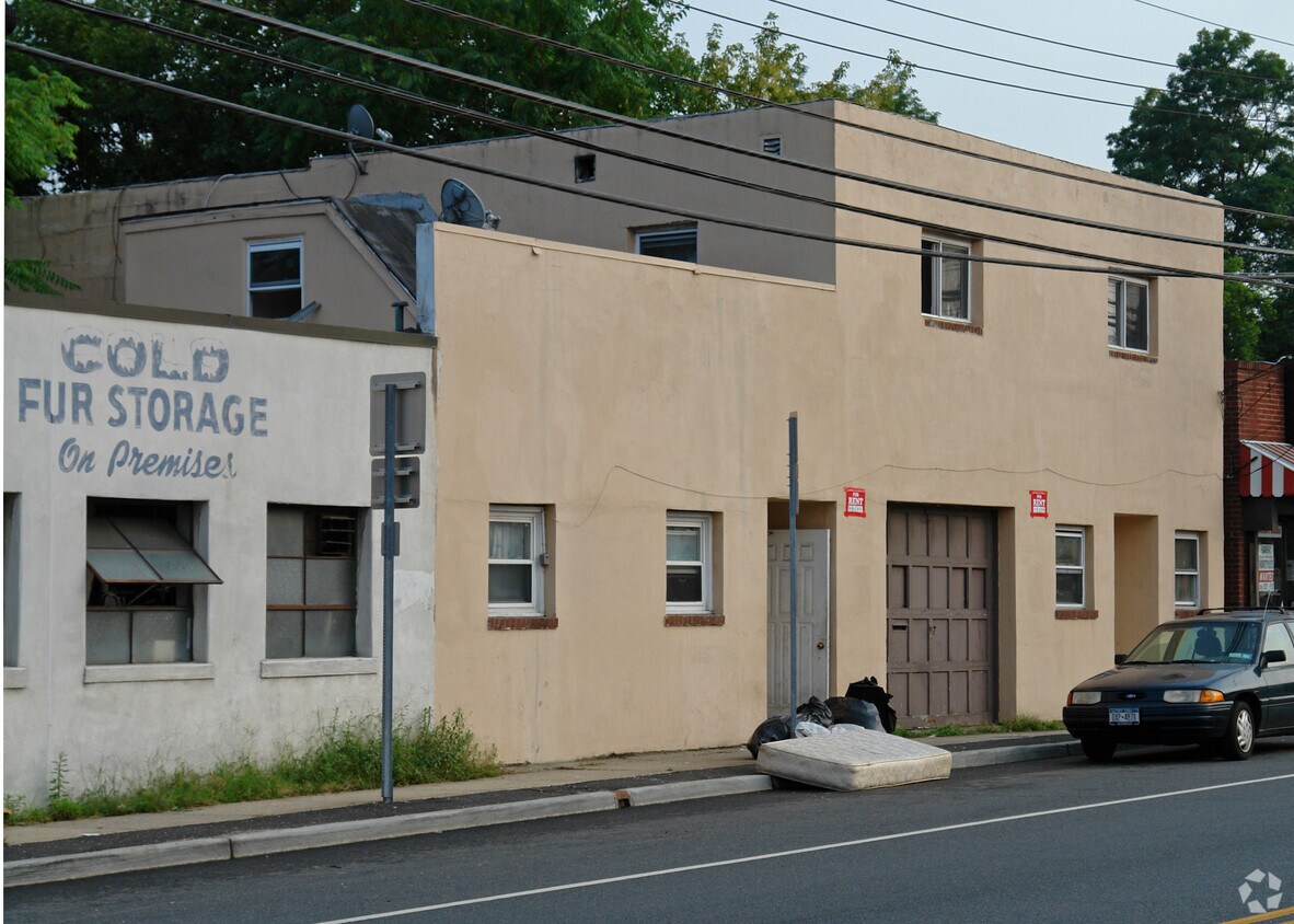 Building Photo - 184-186 New York Ave