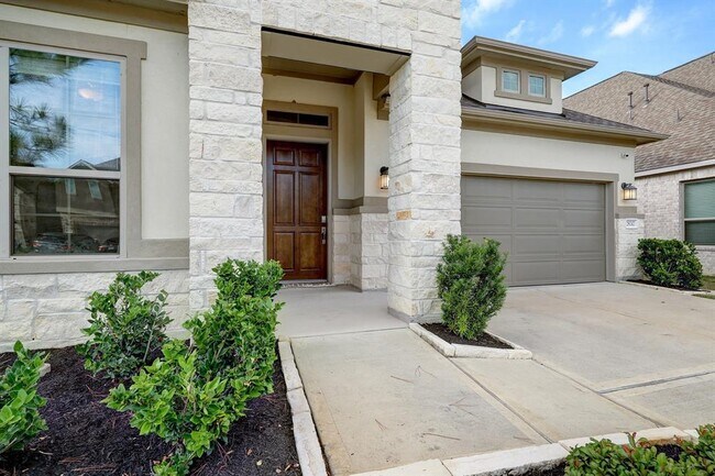 Building Photo - 28242 Whitmore Bend Dr