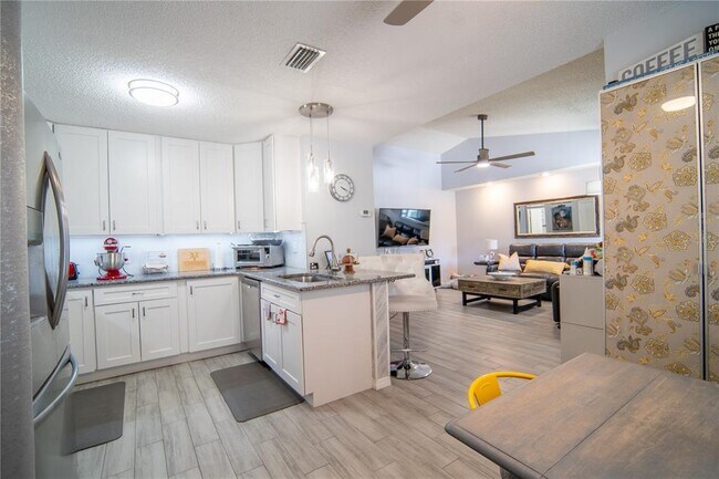Foto del edificio - 435 Hemlock St