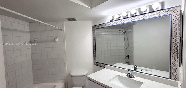 Building Photo - 150 NW 96th Ave