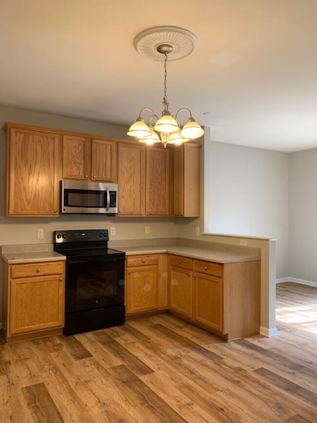Building Photo - Location, Community, Quality Living. It St...