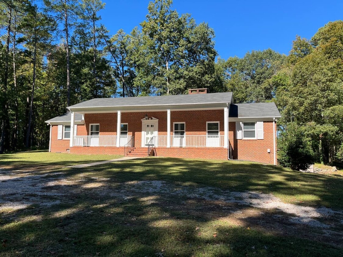 Primary Photo - 7817 Knightdale Blvd