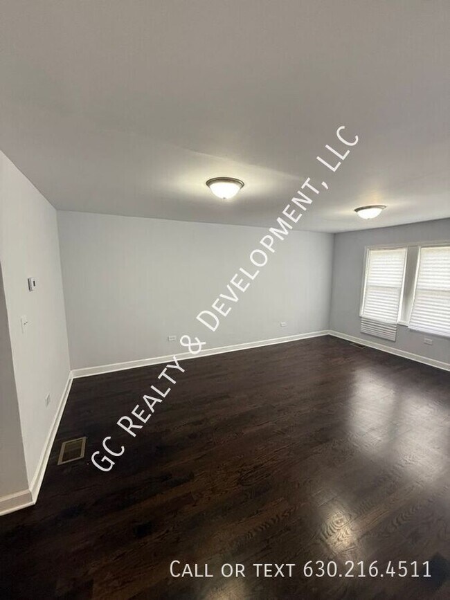 Foto del edificio - 1501 N Leamington Ave