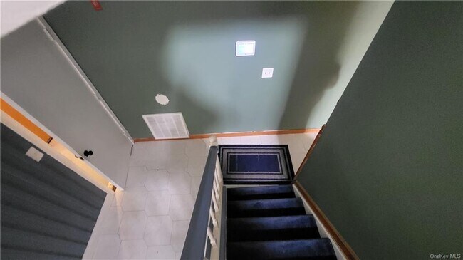 Foto del edificio - 46 Inwood Ave