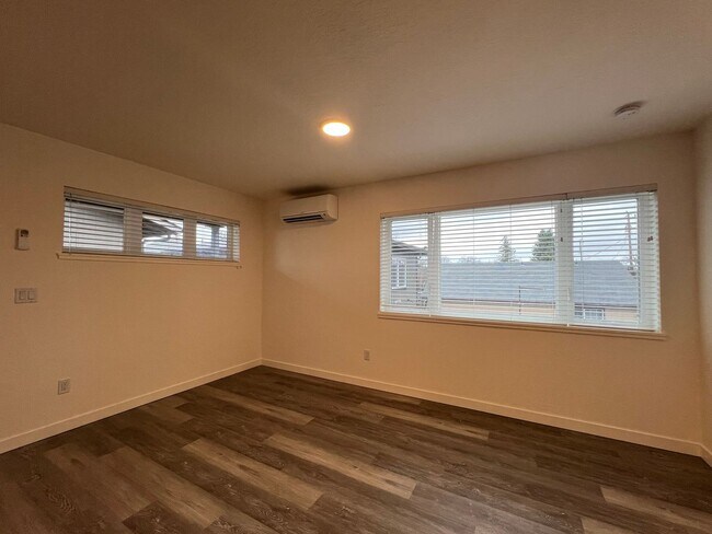 Foto del edificio - One Bed/One Bath Apartment | Available Now