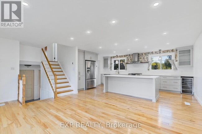 Photo du bâtiment - 474 Sandhill Ct