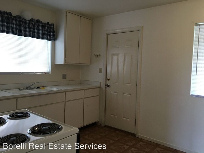 Building Photo - 2 br, 1 bath House - 16805 Cozzi Ave