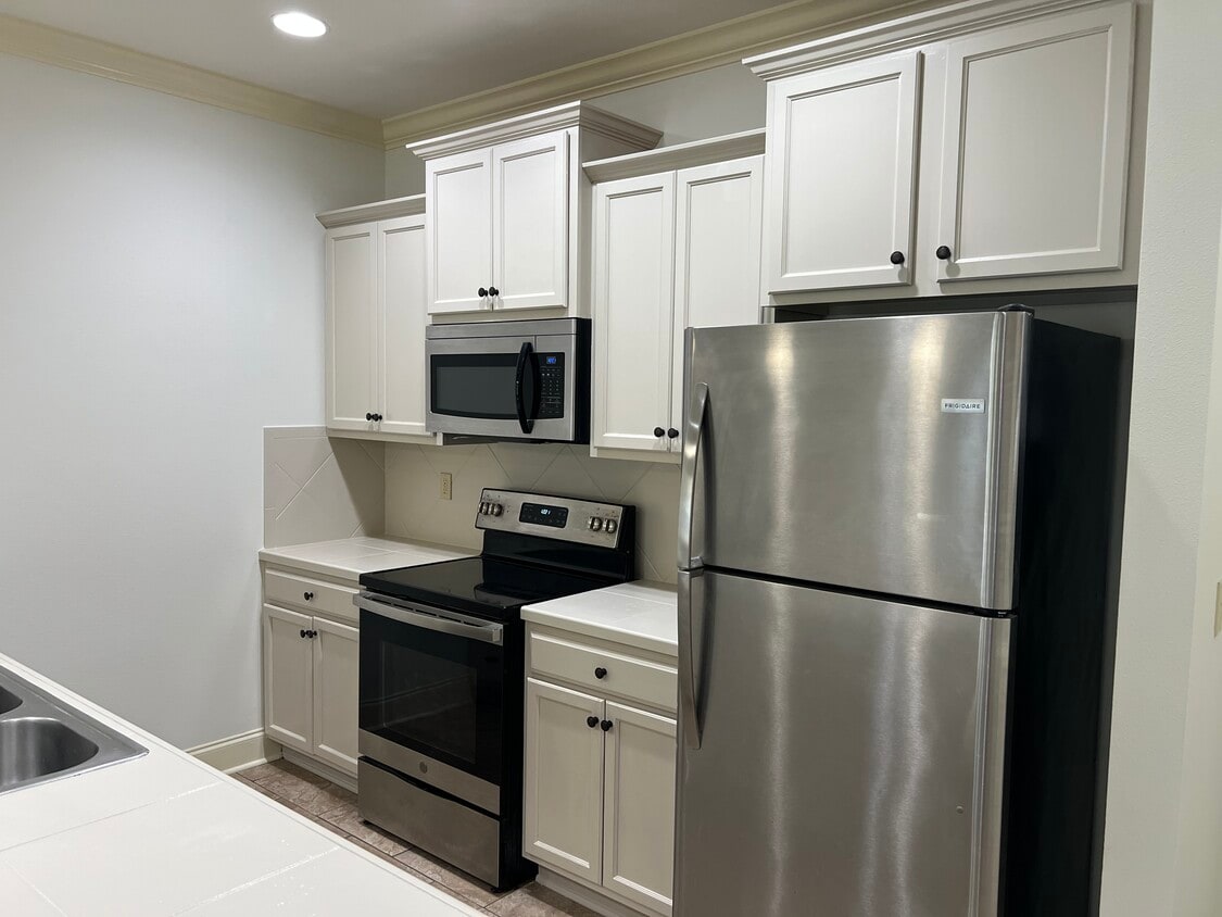 Cocina - 37140 Woodgate Ave