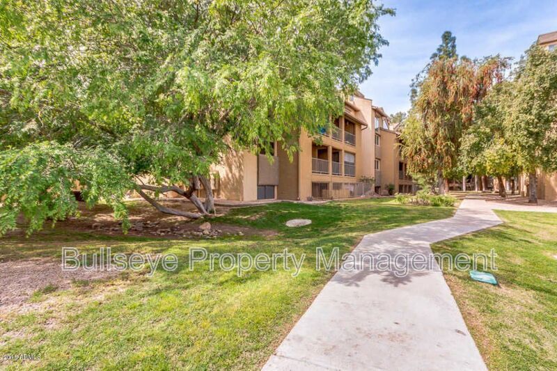 Foto principal - 18811 N 19th Ave