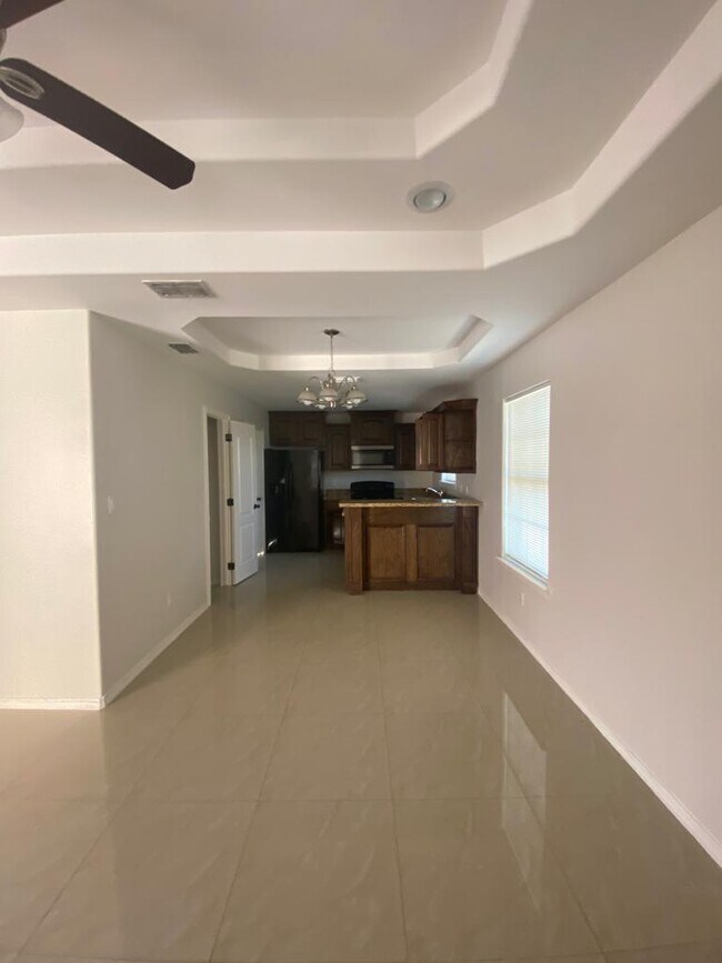 Foto del edificio - 207 S Ridge Ln