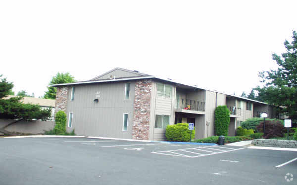 Primary Photo - Park Place Apartments