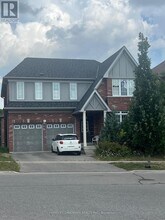 Building Photo - 127 Alpaca Dr