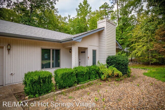 Building Photo - 3 br, 2 bath House - 19 Encantado Lane