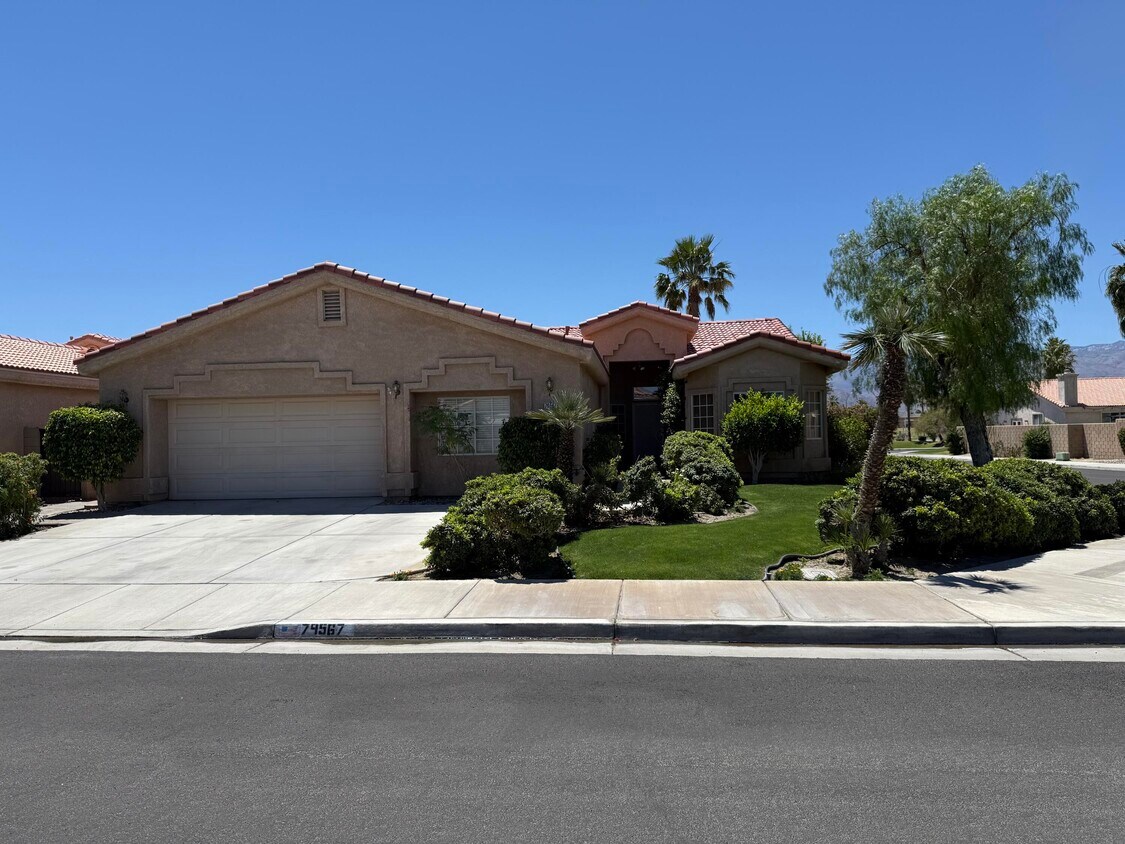 Foto principal - 79567 Morning Glory Ct