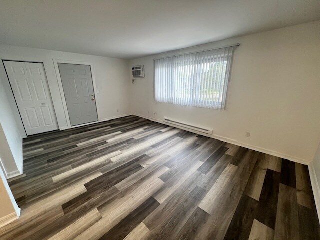 Foto del edificio - 1655 Felten Rd