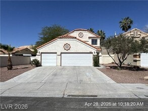 Building Photo - 2059 Club Crest Way