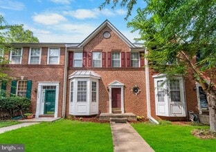 Building Photo - 10010 Juniper Dr