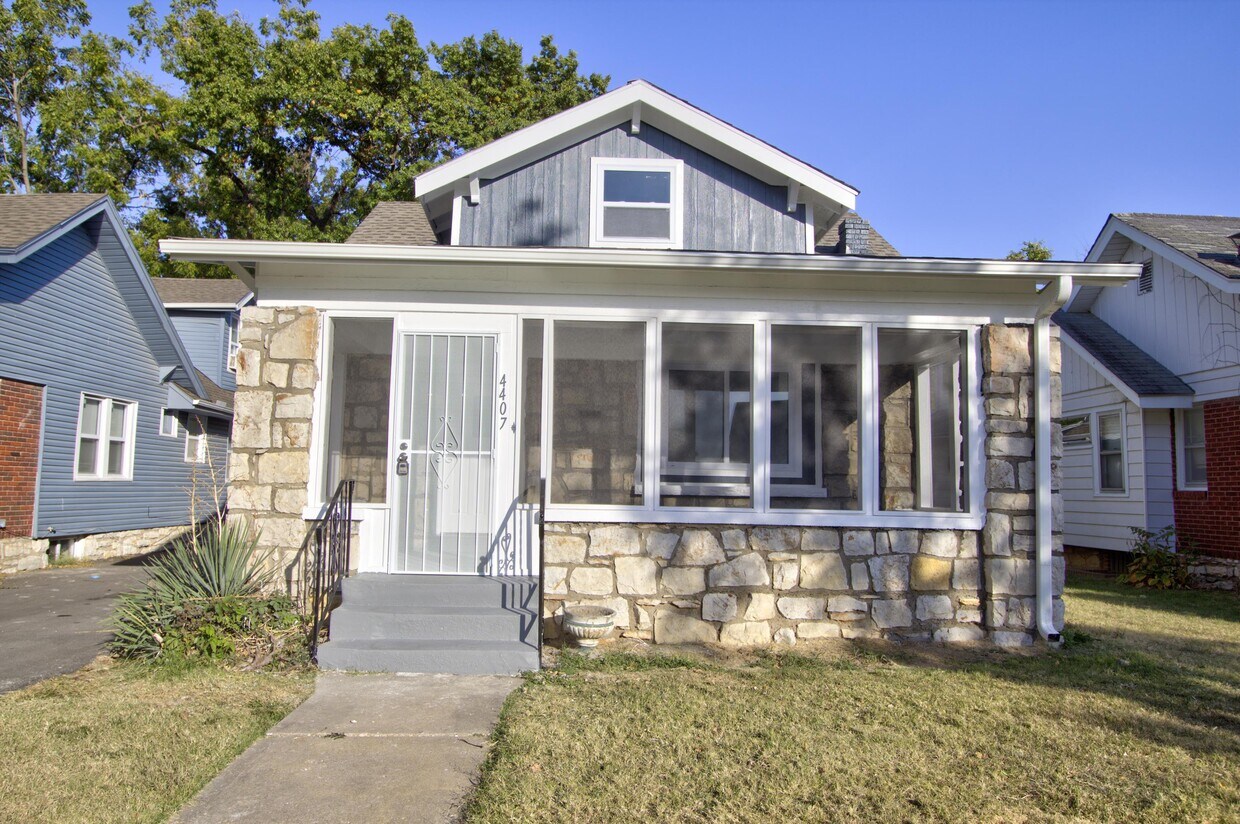 4407 Bellefontaine Ave, Kansas City, MO 64130 House Rental in Kansas