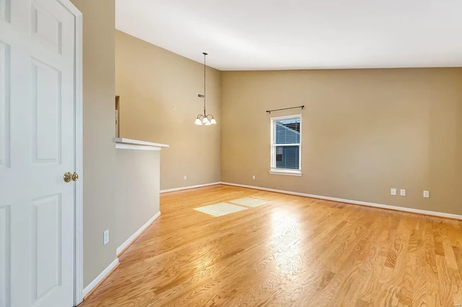 Building Photo - 115 Timber Creek Dr