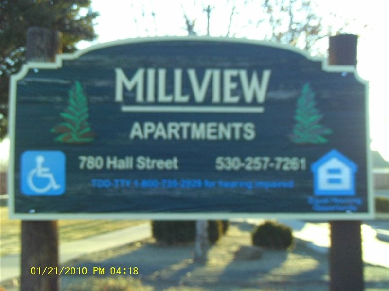 Primary Photo - 780 Hall St