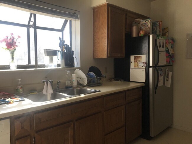 Foto del edificio - 515 N 200 E