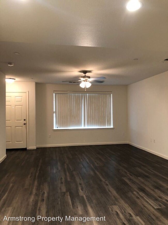 Foto del edificio - 3107-3121 Bright St