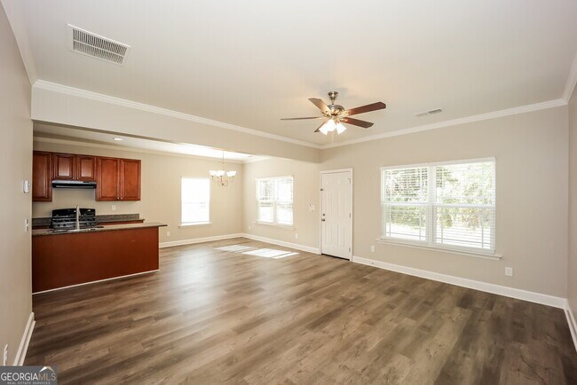 Foto del edificio - 5179 Howell Ct