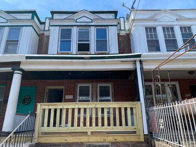 Photo - Large 3 bedroom in Germantown House