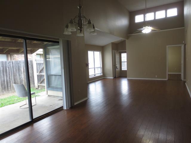 Foto del edificio - 5932 Timbercrest Dr