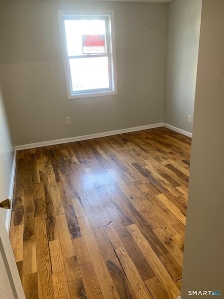 Building Photo - 1410 Stratford Ave