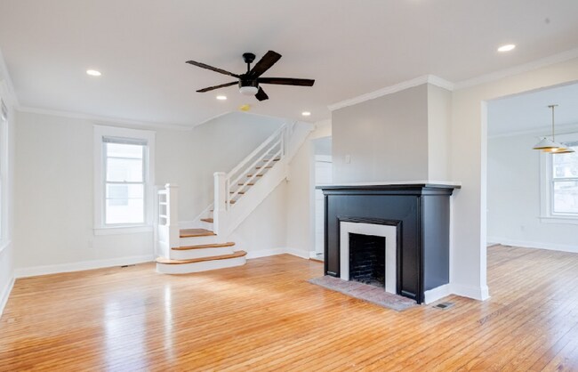 Foto del edificio - 4402 Fairview Ave