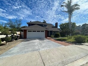 Building Photo - 25502 Goldenspring Dr