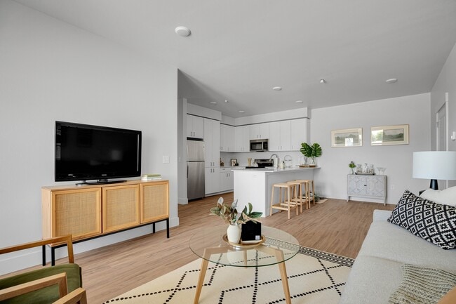 Open Concept Floor Plans - Tilian Point